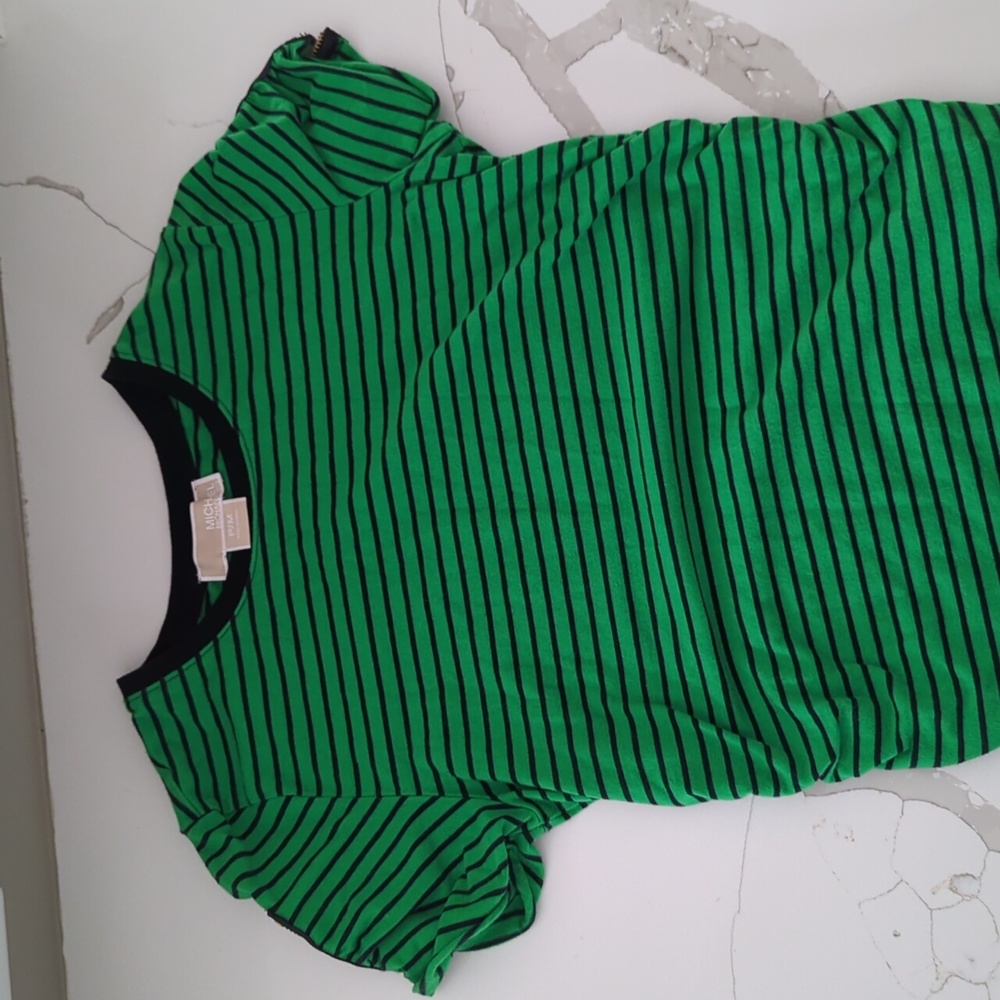 Maternity t shirt